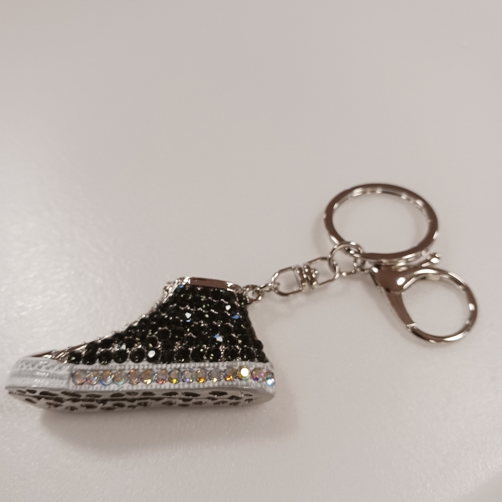 High Top Keychain - Picture 9 of 10